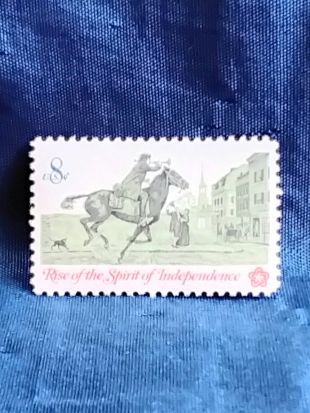 Uncirculated USA 1973 Rise of the Spirit of Independence 8 Cent Stamp!!
